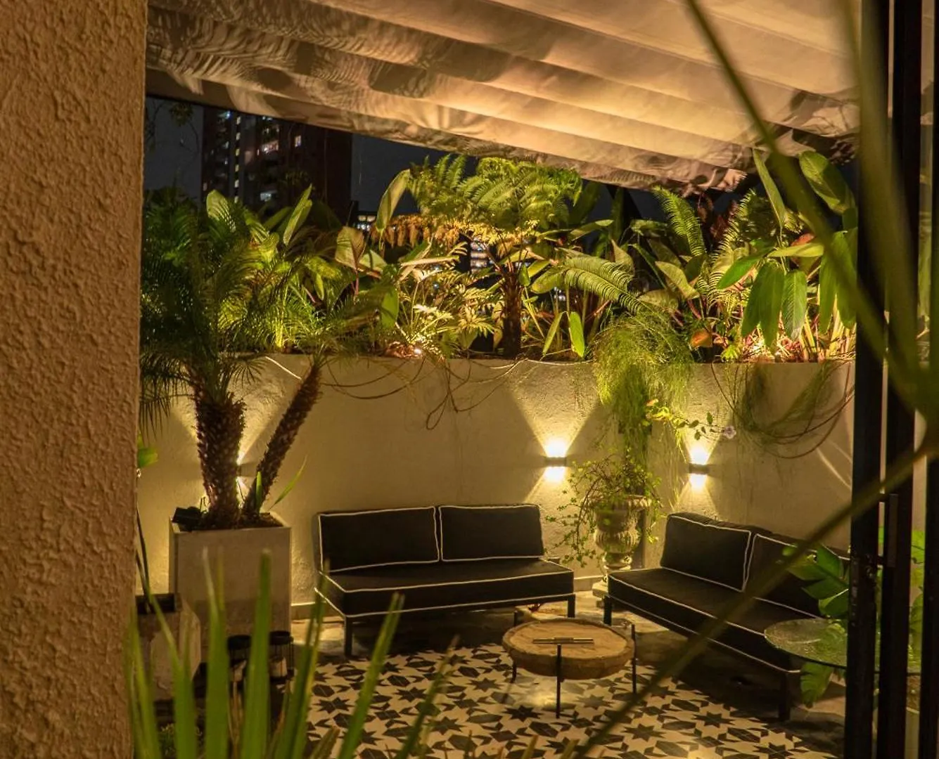 Vive Pisoverde - A Loft With A Green Soul Medellín Apartmán