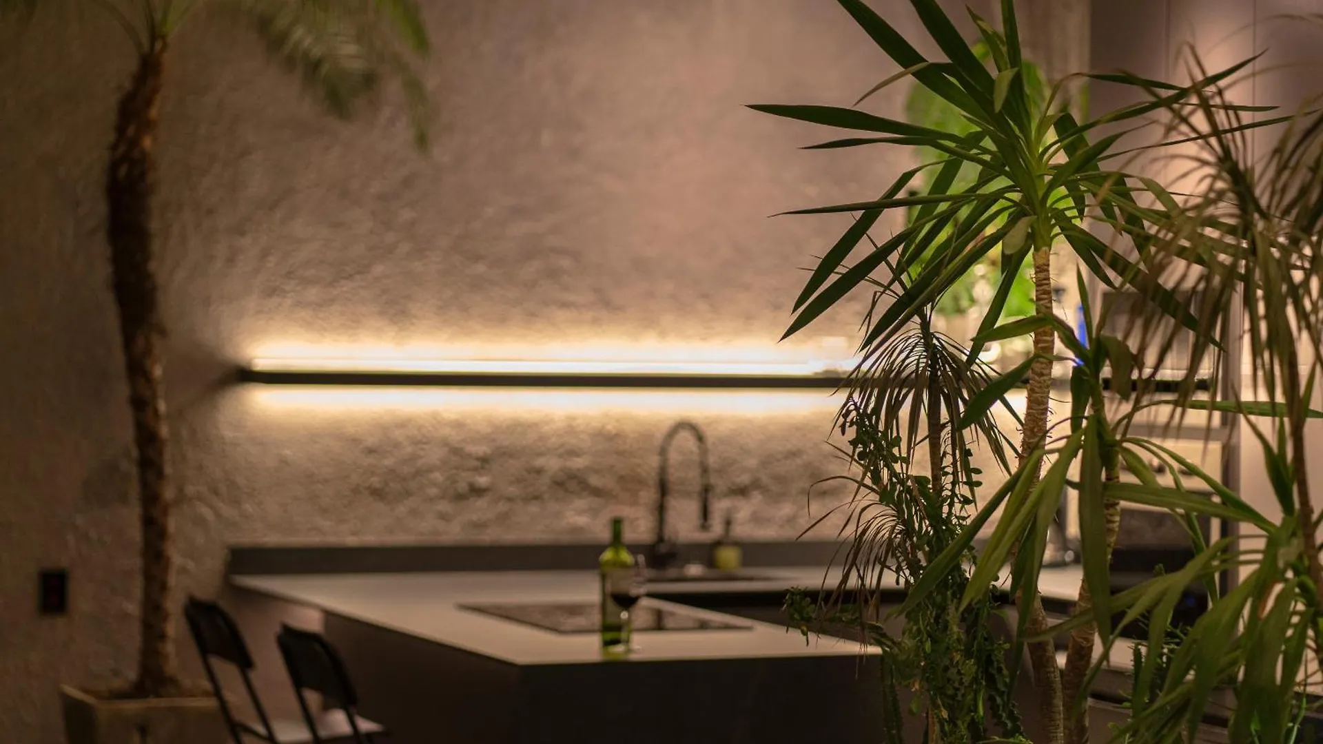 Vive Pisoverde - A Loft With A Green Soul Medellín